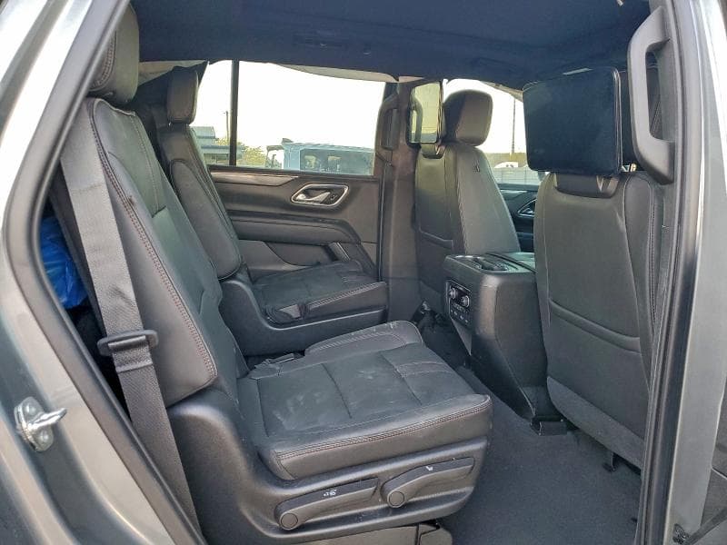 2021 CHEVROLET TAHOE C1500 RST 11