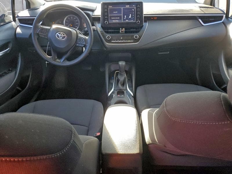 2020 TOYOTA COROLLA LE 8