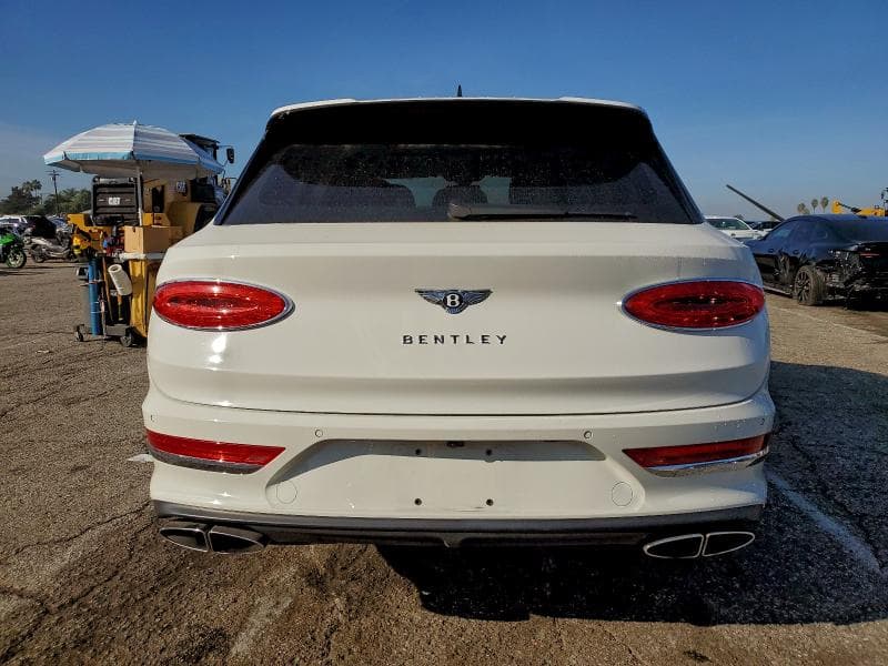 2022 BENTLY BENTAYGA 6