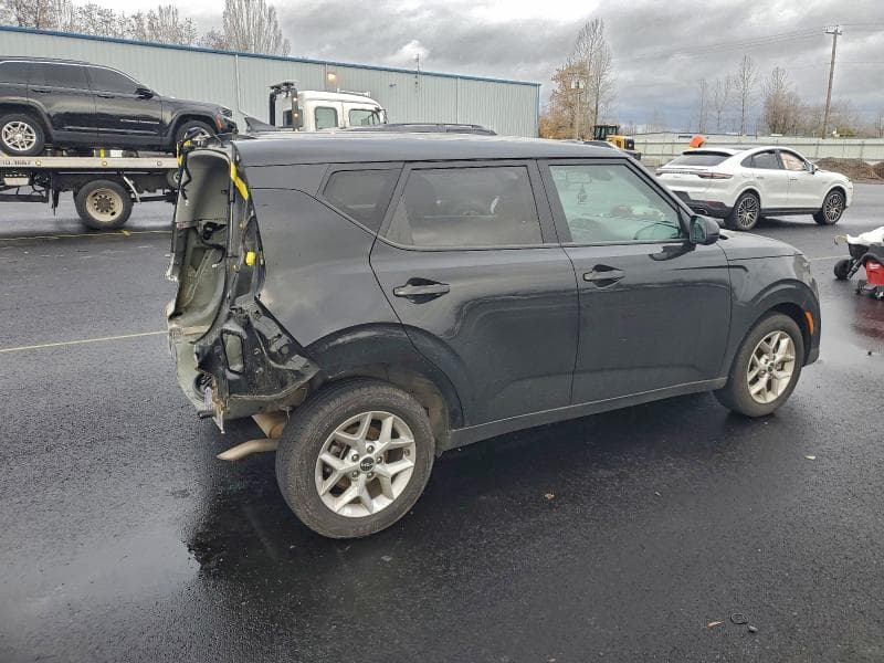 2023 KIA SOUL 3