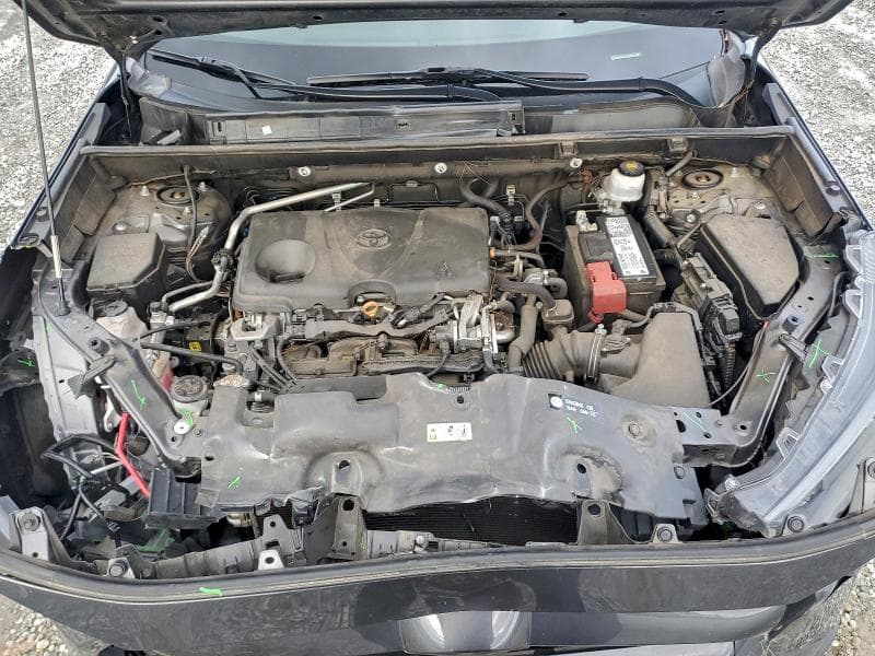 2020 TOYOTA RAV4 LE 12