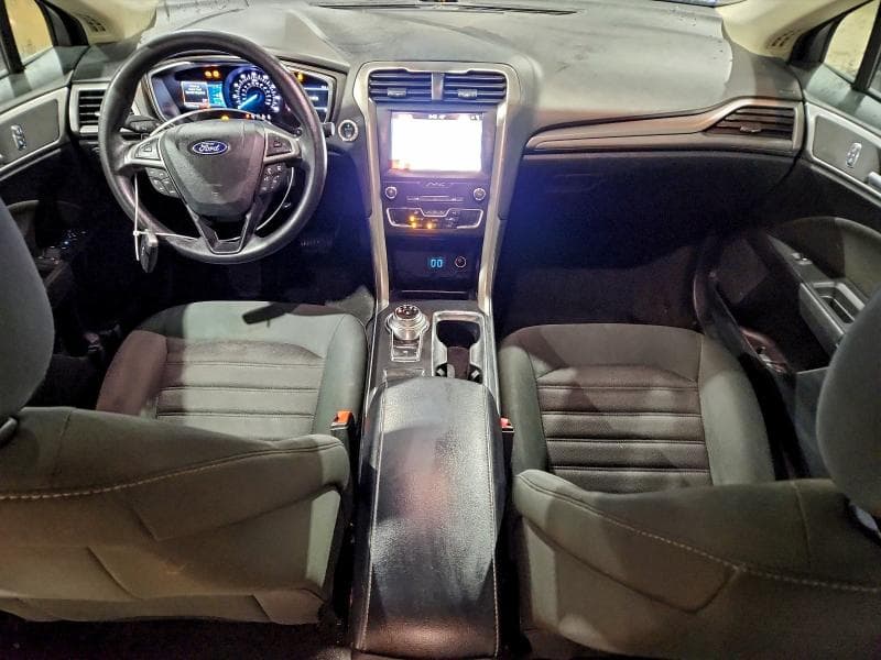 2019 FORD FUSION SE 8
