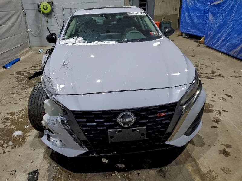 2024 NISSAN ALTIMA SR 5