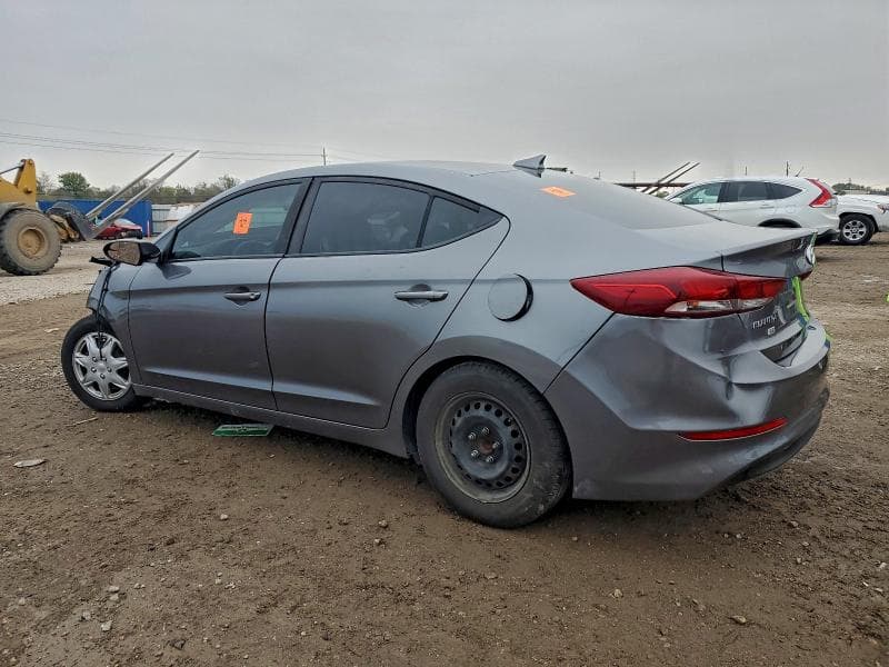2018 HYUNDAI ELANTRA SE 2
