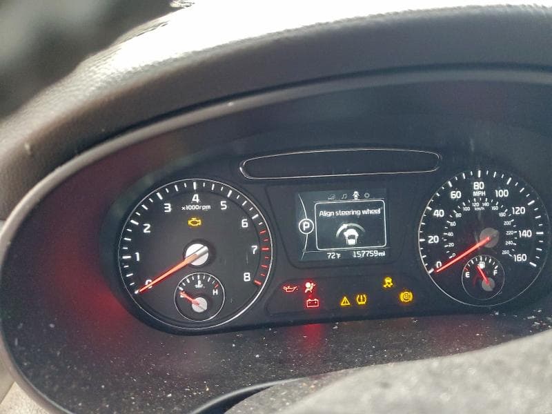 2017 KIA SORENTO LX 9