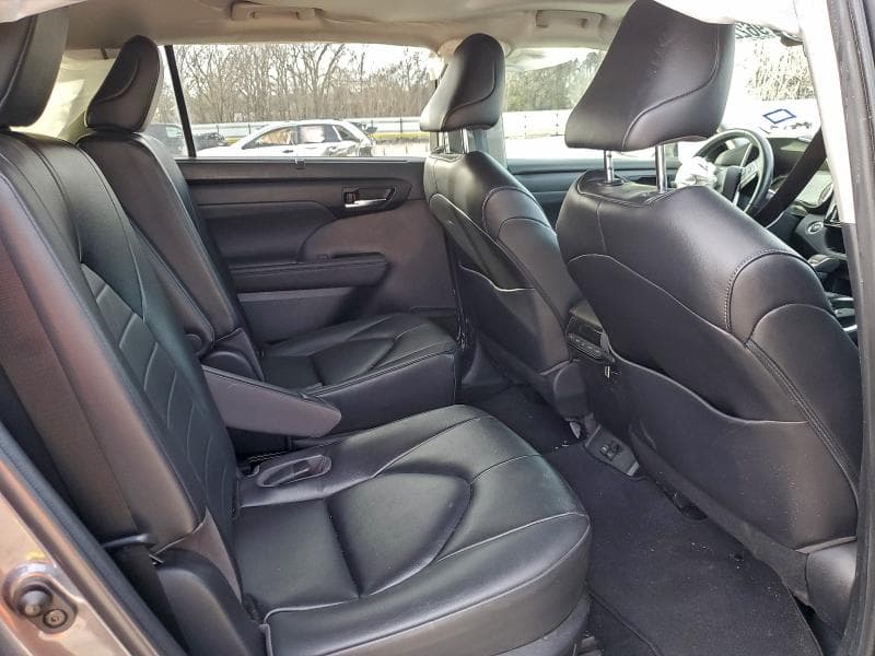 2023 TOYOTA HIGHLANDER L 11