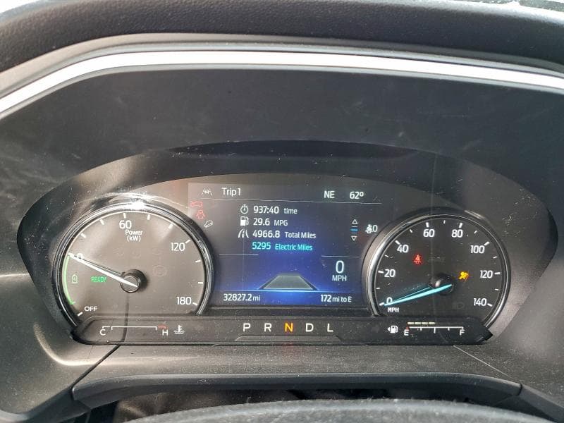 2022 FORD ESCAPE SE 9