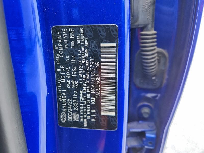 2023 HYUNDAI ELANTRA LIMITED 12