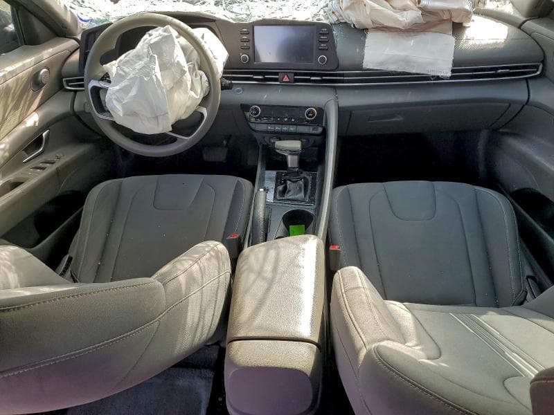 2021 HYUNDAI ELANTRA SEL 8
