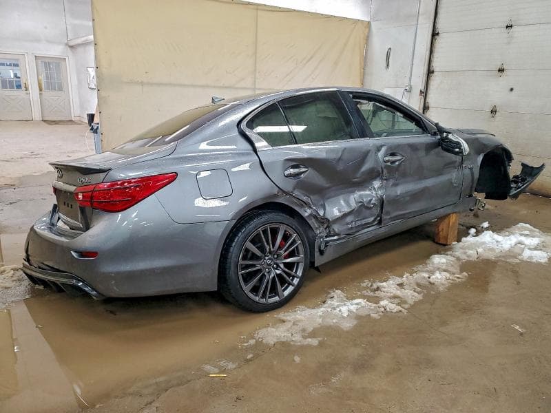 2017 INFINITI Q50 RED SPORT 400 3