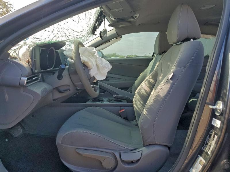 2021 HYUNDAI ELANTRA SEL 7