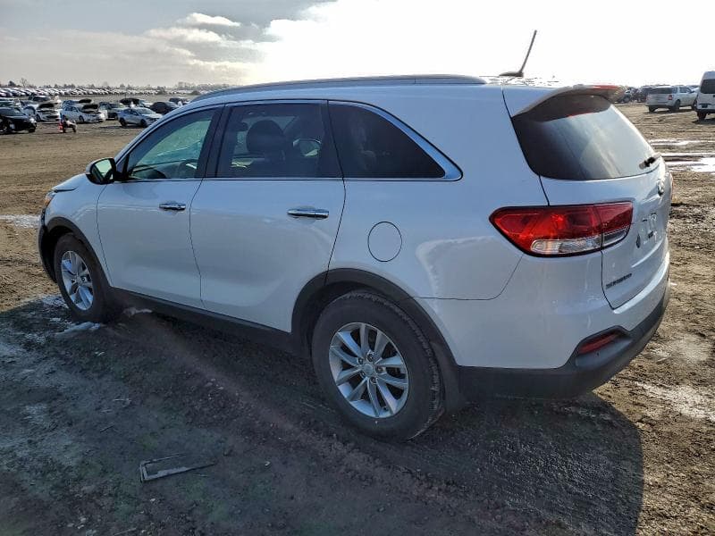 2018 KIA SORENTO LX 2