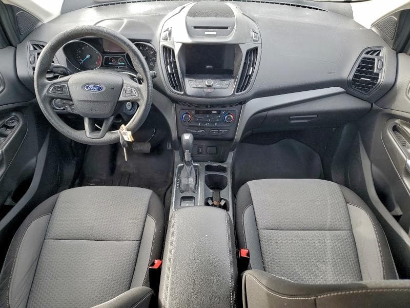 2017 FORD ESCAPE SE 8