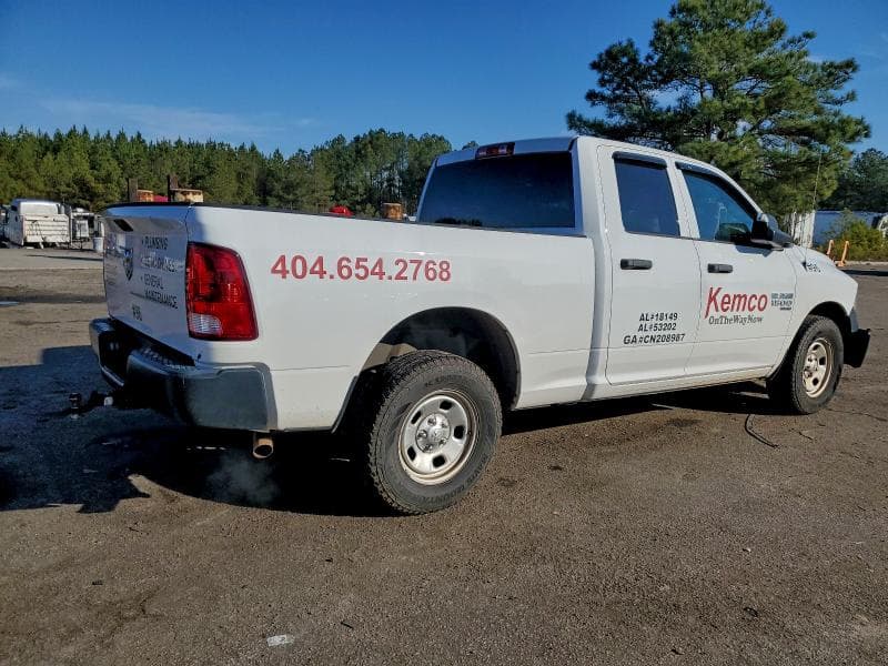 2023 RAM 1500 CLASSIC TRADESMAN 3