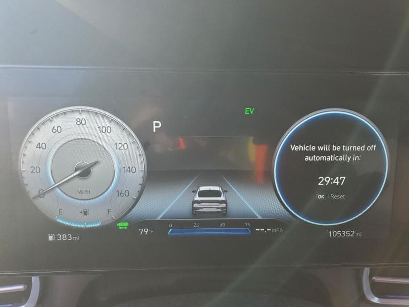 2023 HYUNDAI ELANTRA LIMITED 9