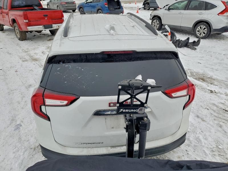 2022 GMC TERRAIN SLE 6