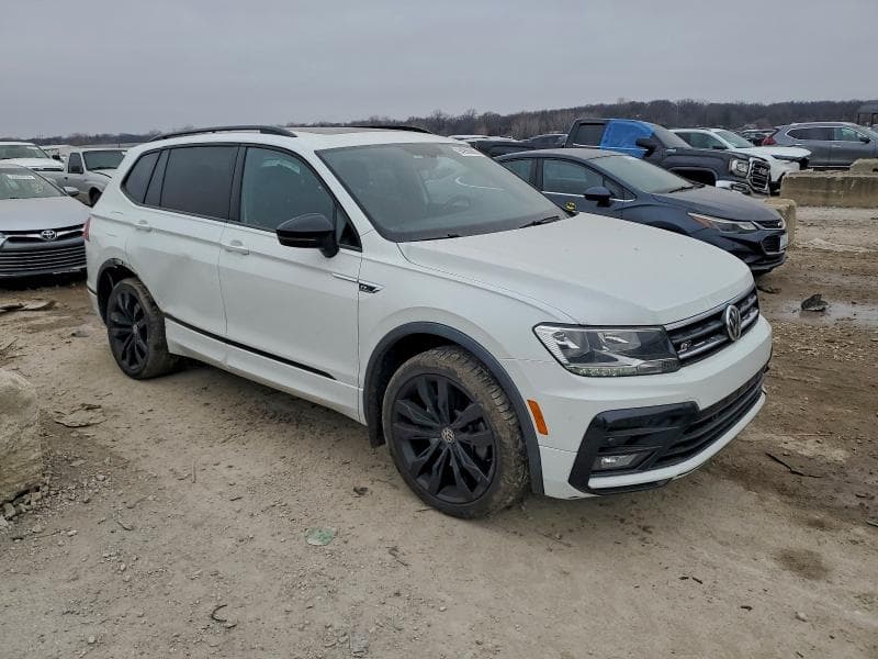 2021 VOLKSWAGEN TIGUAN SE 4