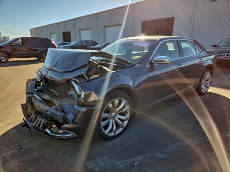 2020 CHRYSLER 300 LIMITED - 1