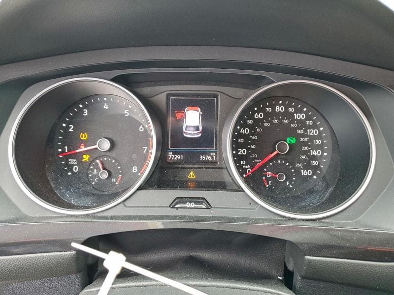2021 VOLKSWAGEN TIGUAN SE 9