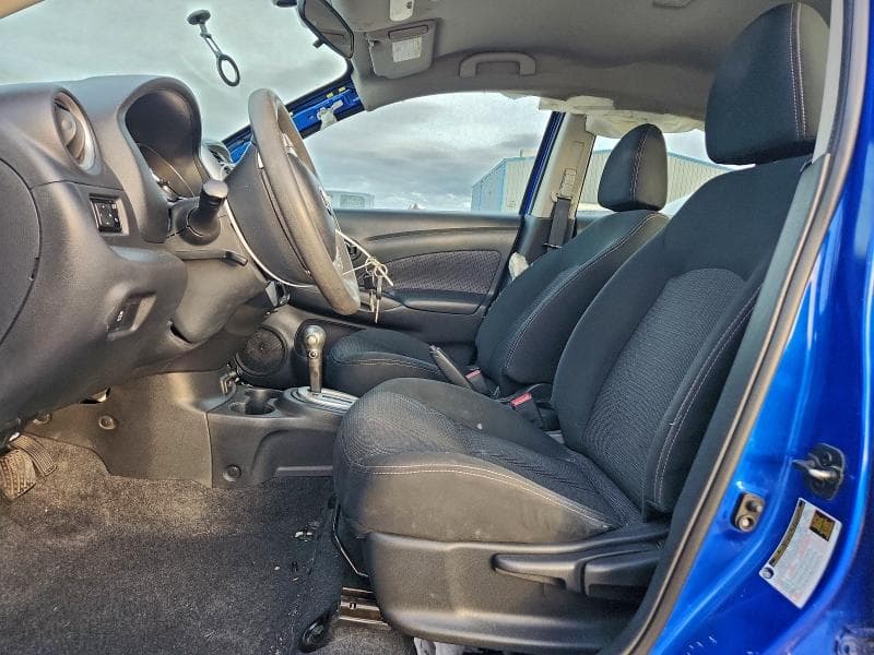 2017 NISSAN VERSA S 7