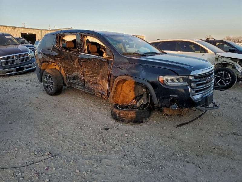 2023 GMC ACADIA SLE 4