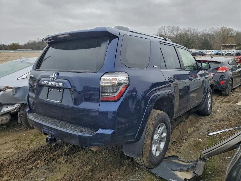 2024 TOYOTA 4RUNNER SR5/SR5 PREMIUM 3