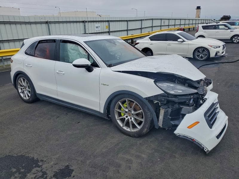 2020 PORSCHE CAYENNE E-HYBRID 4