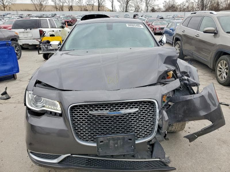 2018 CHRYSLER 300 TOURING 5