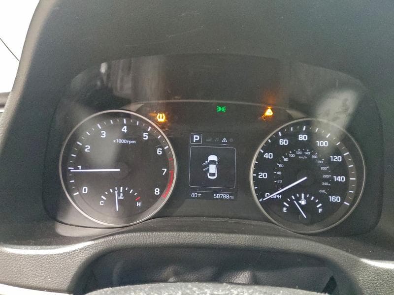 2018 HYUNDAI ELANTRA SEL 9