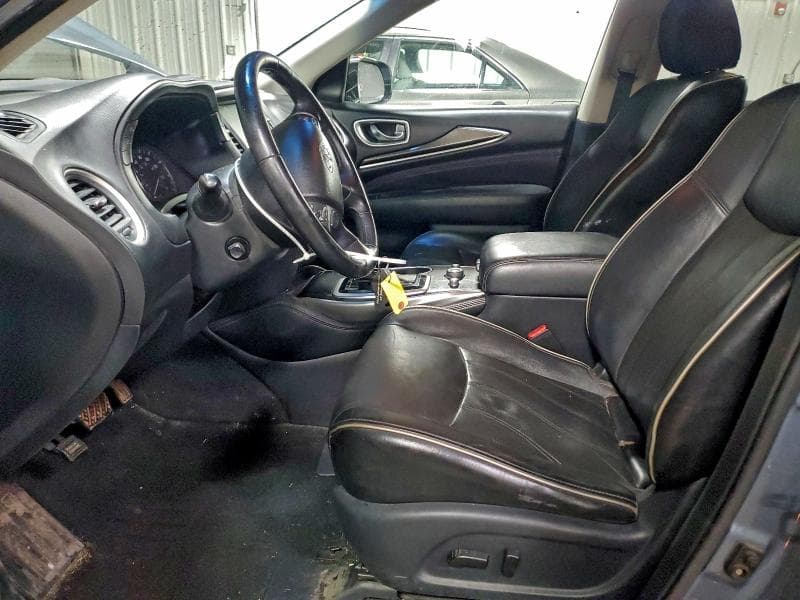 2018 INFINITI QX60 BASE 7