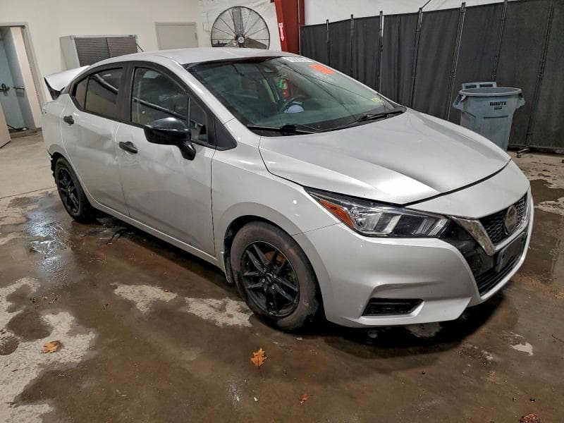 2020 NISSAN VERSA S 4