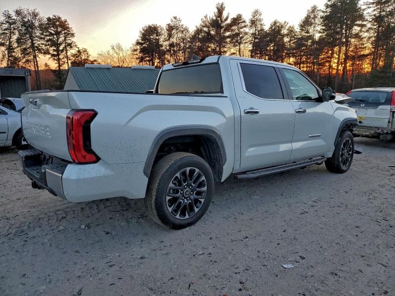 2024 TOYOTA TUNDRA LIMITED HV 3