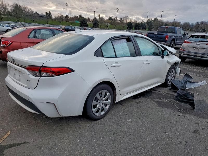 2021 TOYOTA COROLLA LE 3