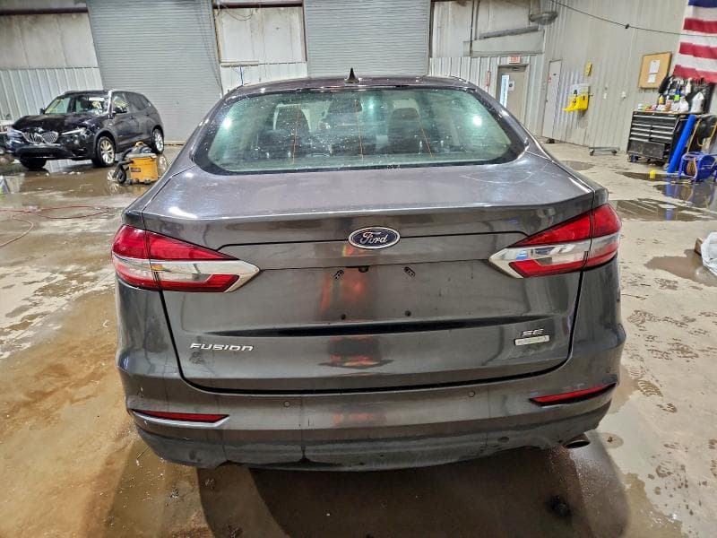 2019 FORD FUSION SE 6