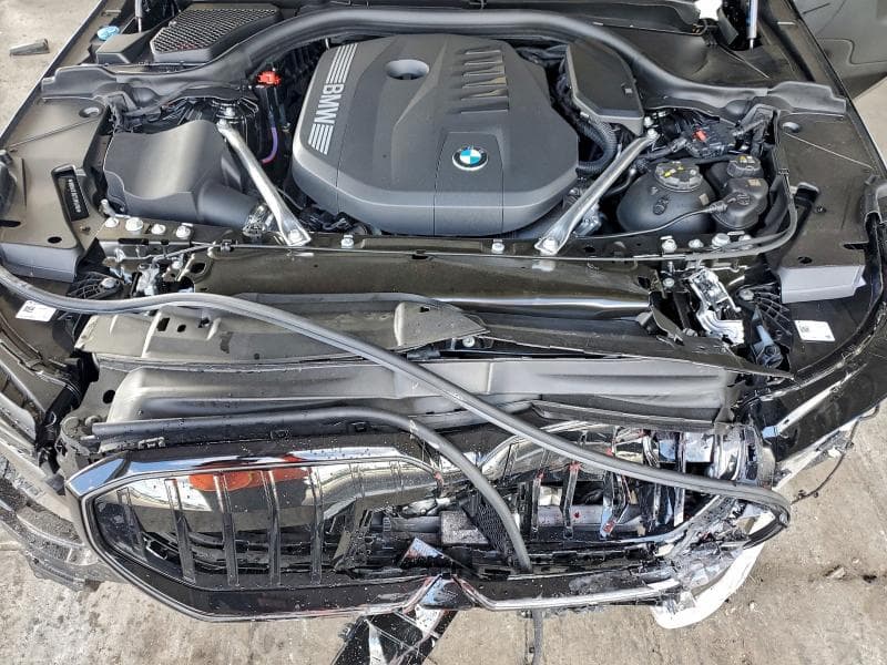 2026 BMW 540 XI 12