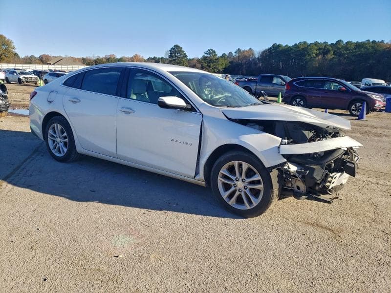 2017 CHEVROLET MALIBU LT 4