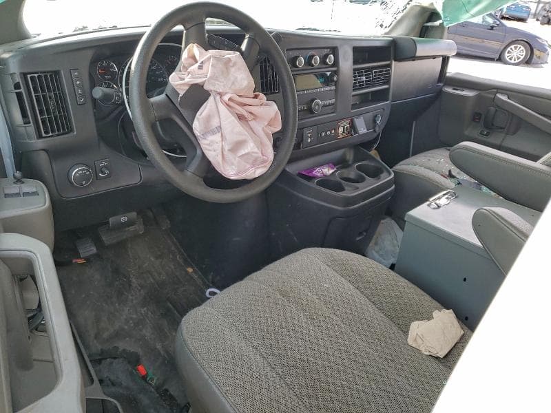 2025 CHEVROLET EXPRESS G3500 8