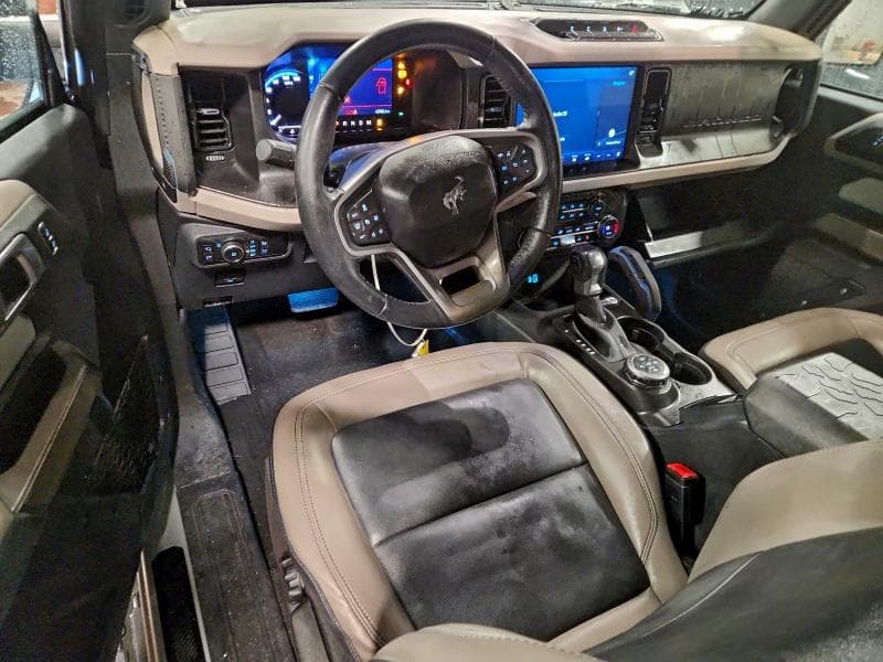2023 FORD BRONCO BASE 8