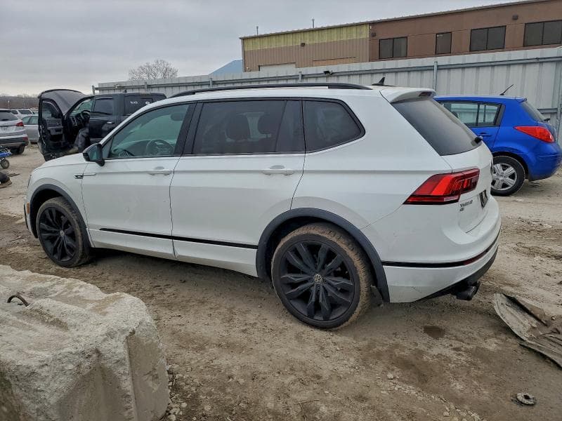 2021 VOLKSWAGEN TIGUAN SE 2