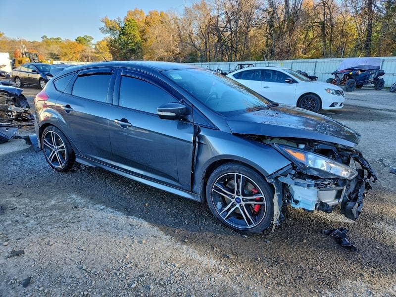 2018 FORD FOCUS ST 4