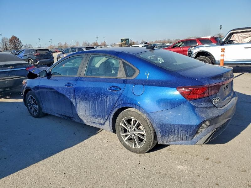2023 KIA FORTE LX 2