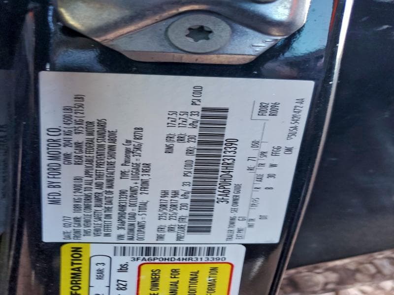 2017 FORD FUSION SE 12