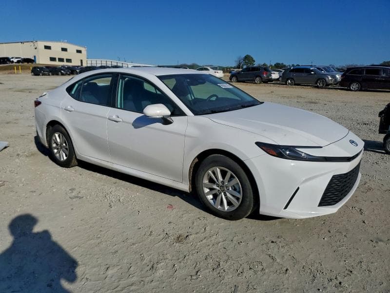 2025 TOYOTA CAMRY XSE 4