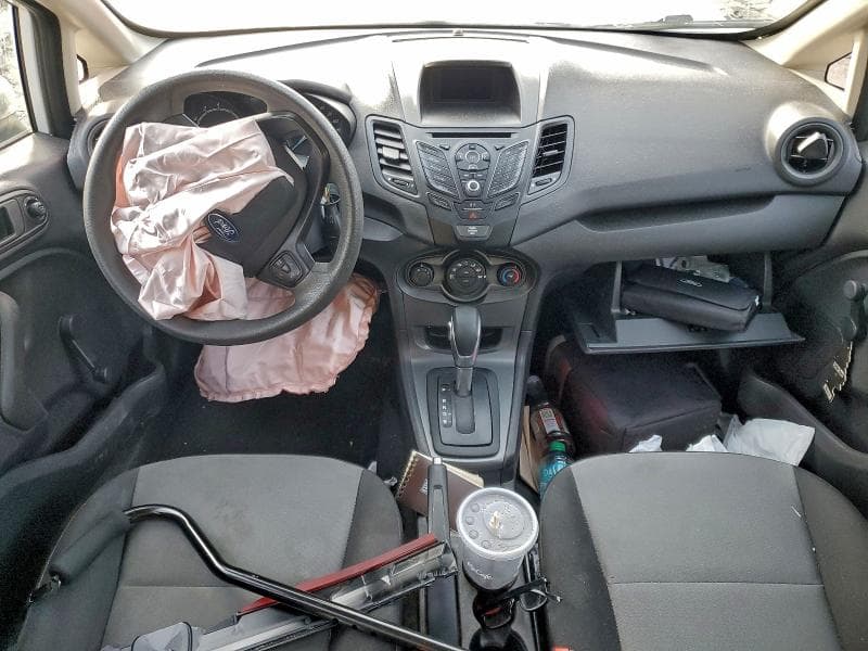 2019 FORD FIESTA S 8