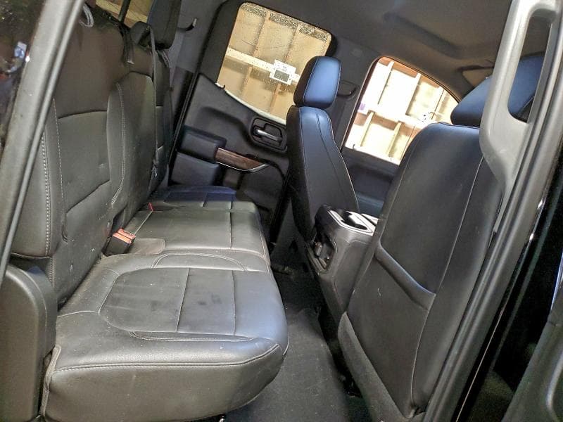 2019 CHEVROLET SILVERADO K1500 RST 10