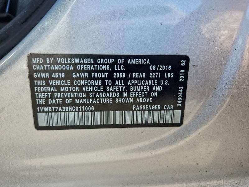 2017 VOLKSWAGEN PASSAT SE 12