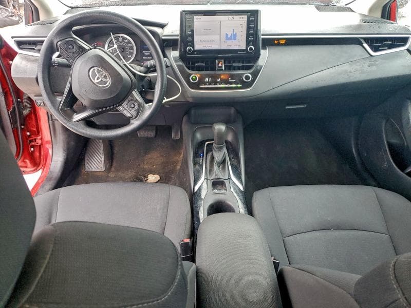 2021 TOYOTA COROLLA LE 8