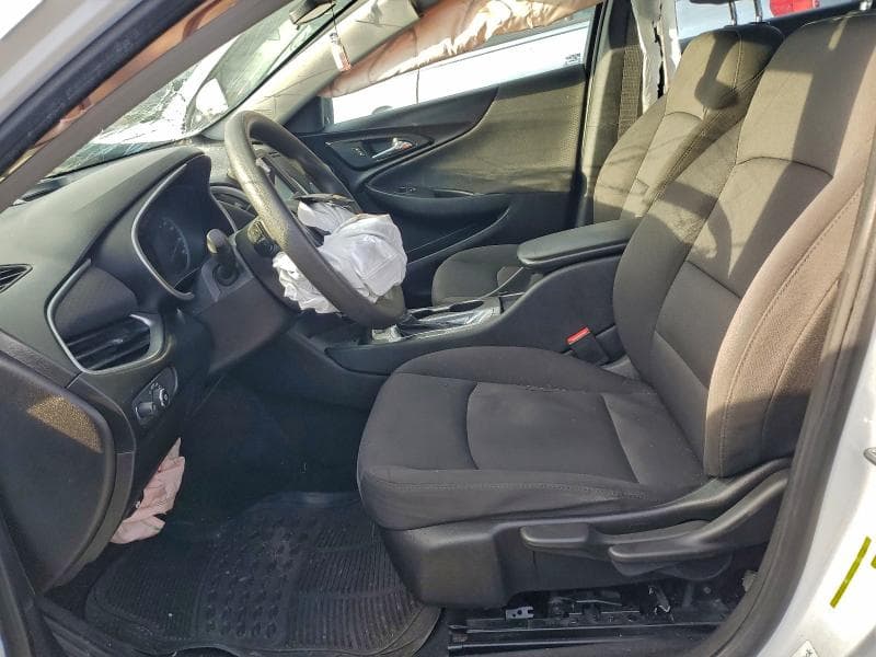 2018 CHEVROLET MALIBU LS 7