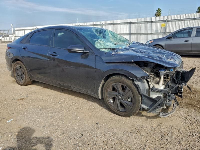 2021 HYUNDAI ELANTRA SEL 4
