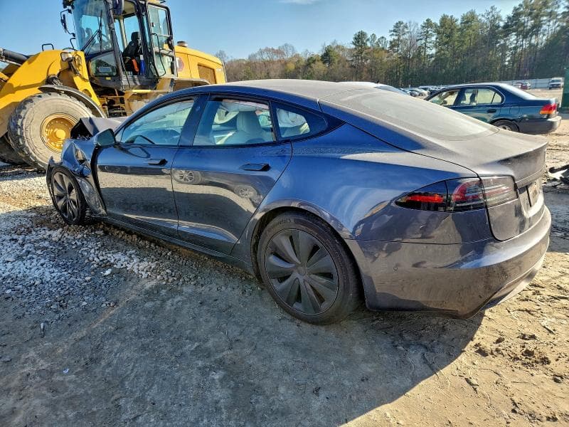2022 TESLA MODEL S 2